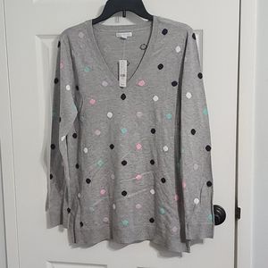 V-neck Long-sleeved Sweater